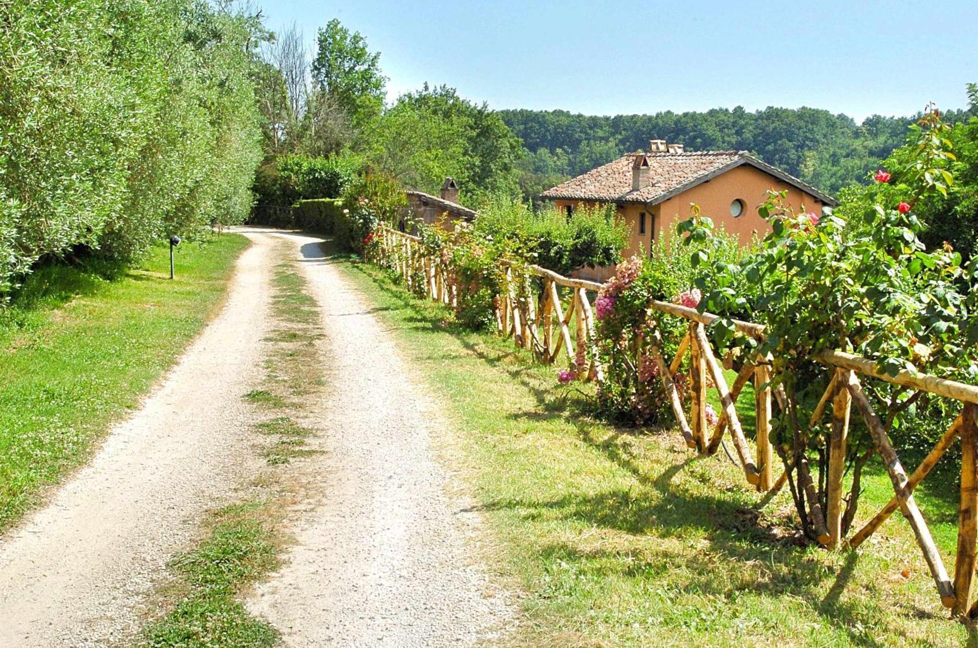 Montecasciano Primula Villa Capranica Eksteriør bilde